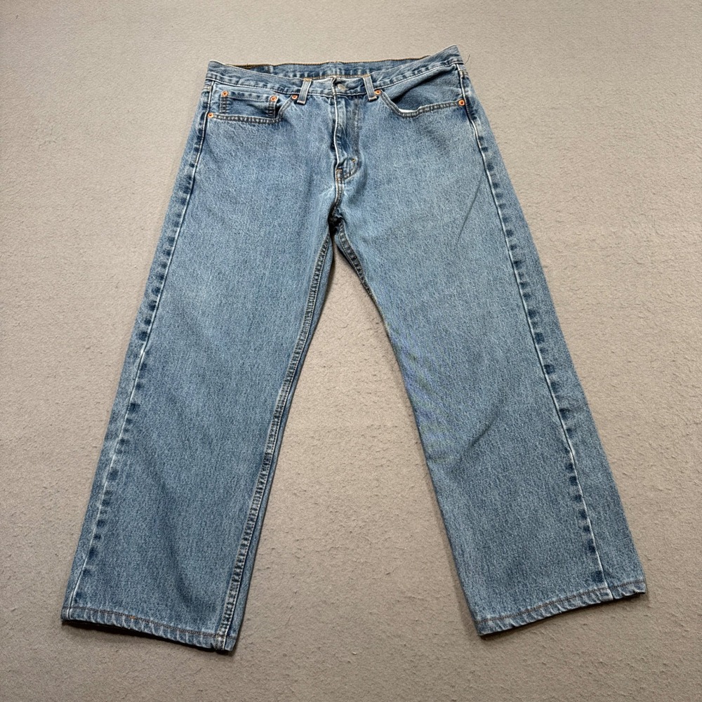 Levi's 505 Jeans Men's 34x32 Blue Denim Straight Leg Relaxed High Rise Med Wash